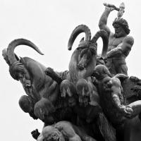 Les statues et monuments
