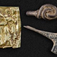Norvège - La découverte d'une amulette en or dans le Vestfold indique la présence d'un site majeur de l'Âge Viking - Photo: Comté du Vestfold