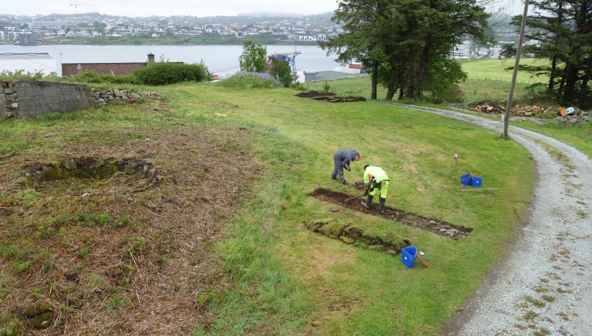 Norvège - Salhushaugen, fouillé en 2022 est l'une des 3 tombes royales du début de l'Âge Viking découvertes à Karmøy - Photo: Musée Archéologique, UiS