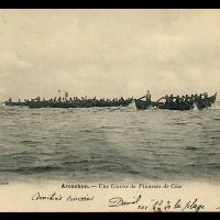 Régate de pinasses - Les pinasses landaises, à l'origine bordées à clin, etaient dématables et pouvaient se déplacer à l'aviron - Document: Joël Supéry