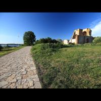 Riourikovo Gorodichtche, ruines de l'église de l'Annonciation