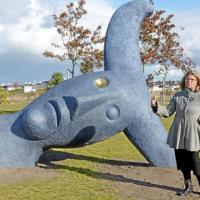 Suède - La statue en béton du dieu Odin réalisée par Helene Aurell dans le parc de Hjärup - Photo: Marianne Pernbro