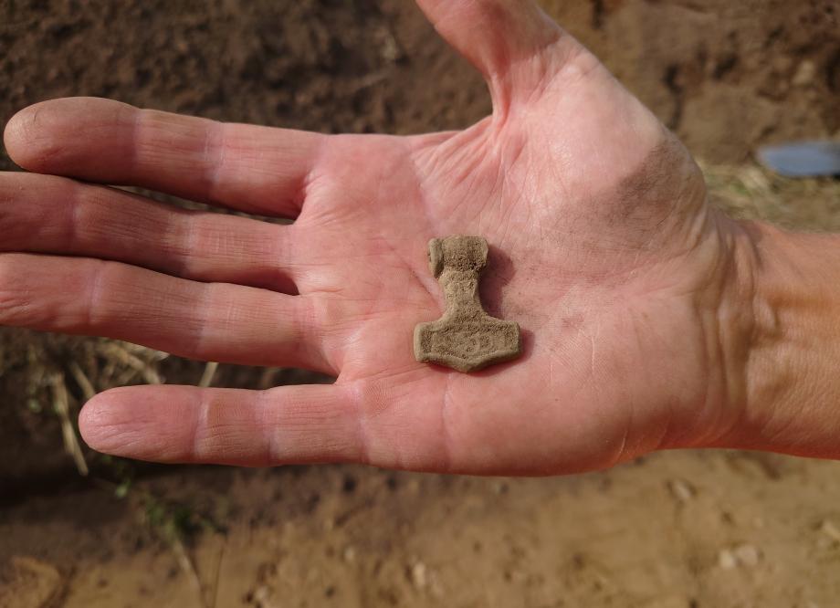 Suède - Le marteau de Thor découvert à Ysby est particulèrement bien conservé - Photo: Kulturmiljö Halland