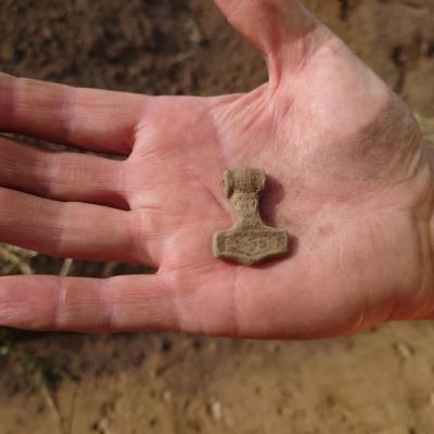 Suède - Le marteau de Thor découvert à Ysby est particulèrement bien conservé - Photo: Kulturmiljö Halland