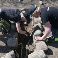 Suède - Sept tombes chrétiennes de l'Âge Viking découvertes à Sigtuna - Photo: Uppdrag arkeologi
