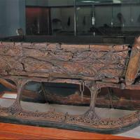 Traîneau du bateau-tombe d'Oseberg - Photo: Ove Holst / Musée d'Histoire culturelle, UiO